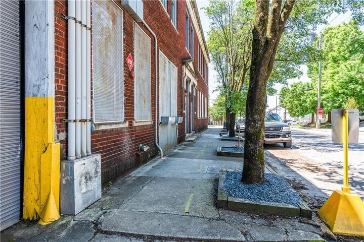 Property Photo: 210 Walker Street SW 1 GA 30313