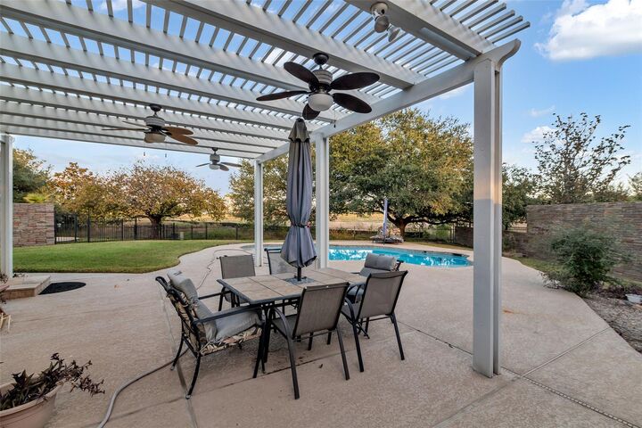 Property Photo: 7803 Glenn Cliff Drive TX 77064