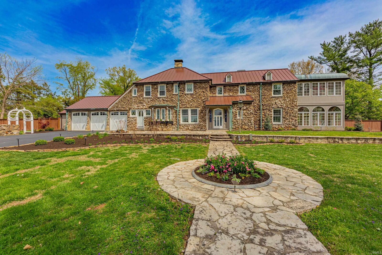 Property Photo:  5709 Spring Lake Drive  IN 47710 