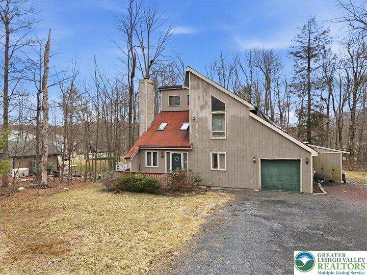 Property Photo: 6361 Cherokee Trail PA 18466