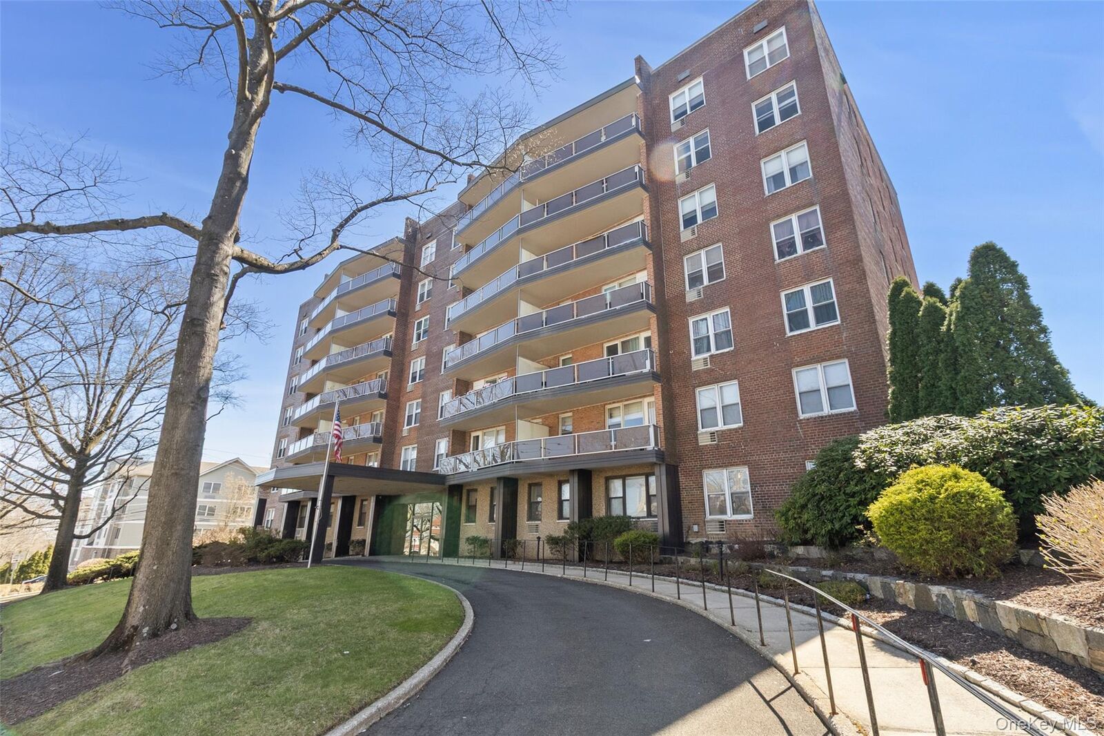 Property Photo:  360 Westchester Avenue 522  NY 10573 