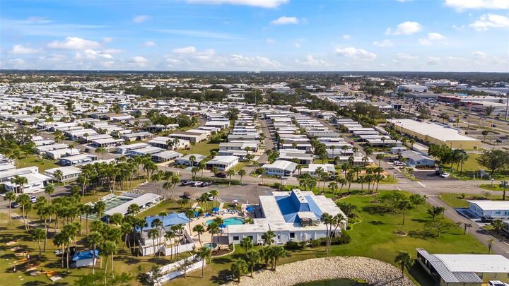 Property Photo: 620 Cervina Drive S FL 34285