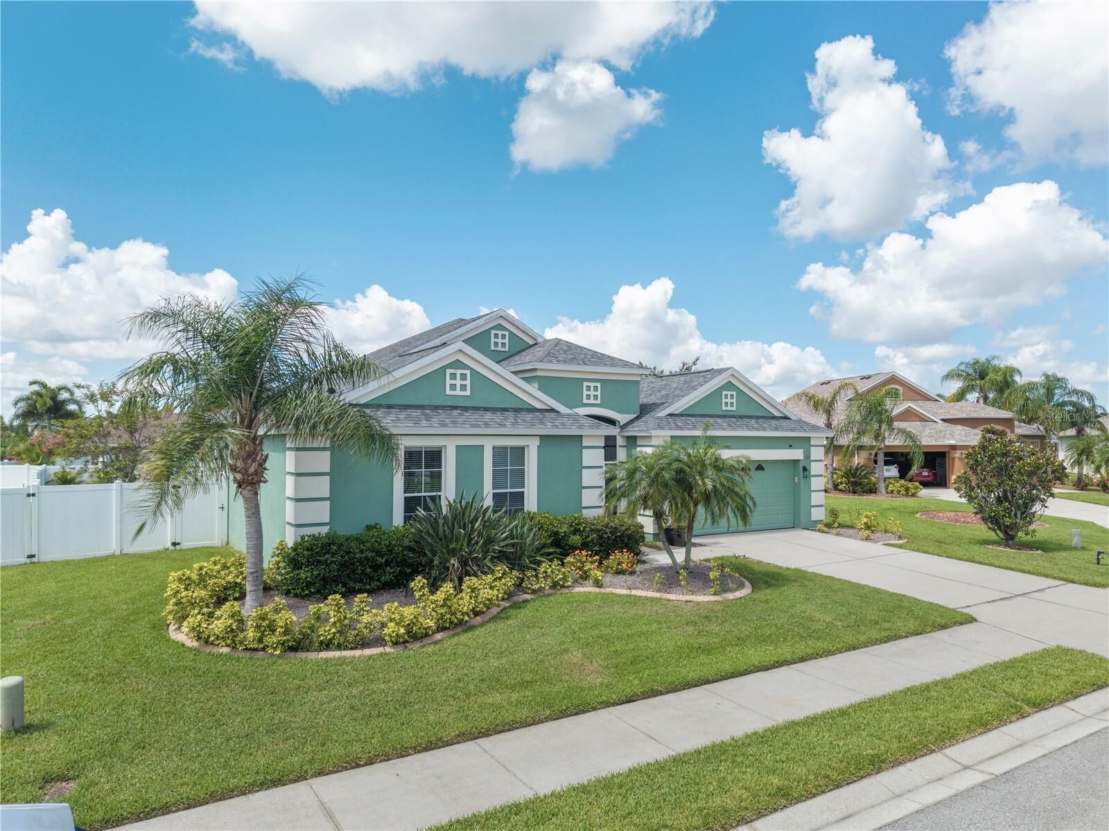 Property Photo: 11919 55th Court E FL 34219
