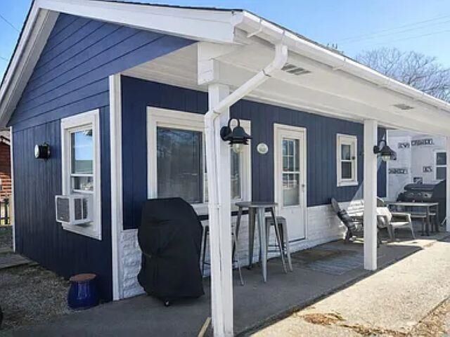 Property Photo:  602 W Houghton Lake Drive  MI 48651 