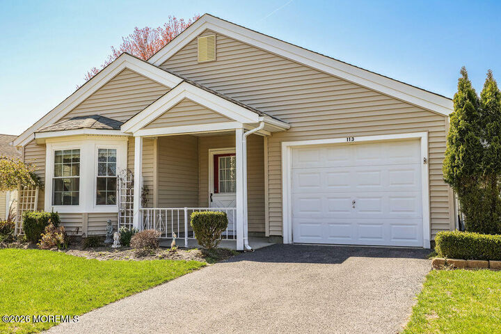 Property Photo:  113 Pine Oak Boulevard  NJ 08005 