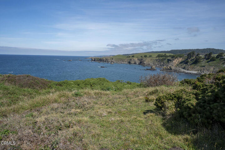 Property Photo:  2771 Seaside Court  CA 95410 