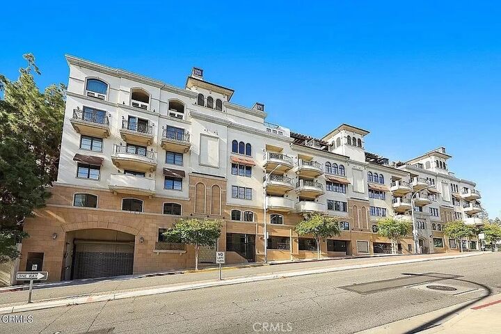 Property Photo:  155 Cordova  CA 91105 