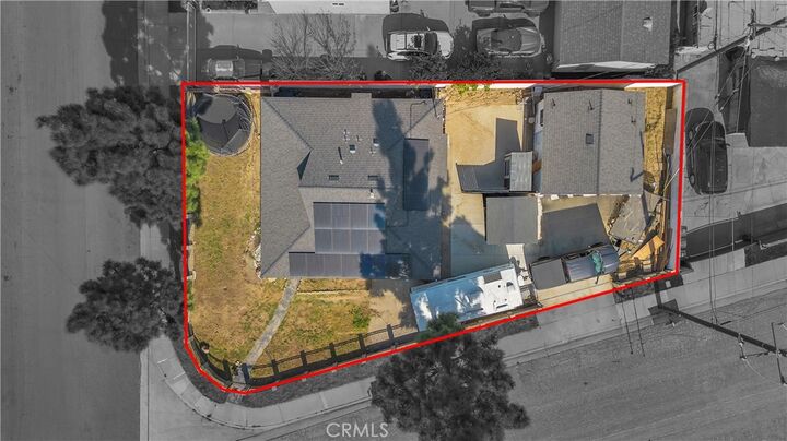 Property Photo:  8835 Las Posas  CA 90660 