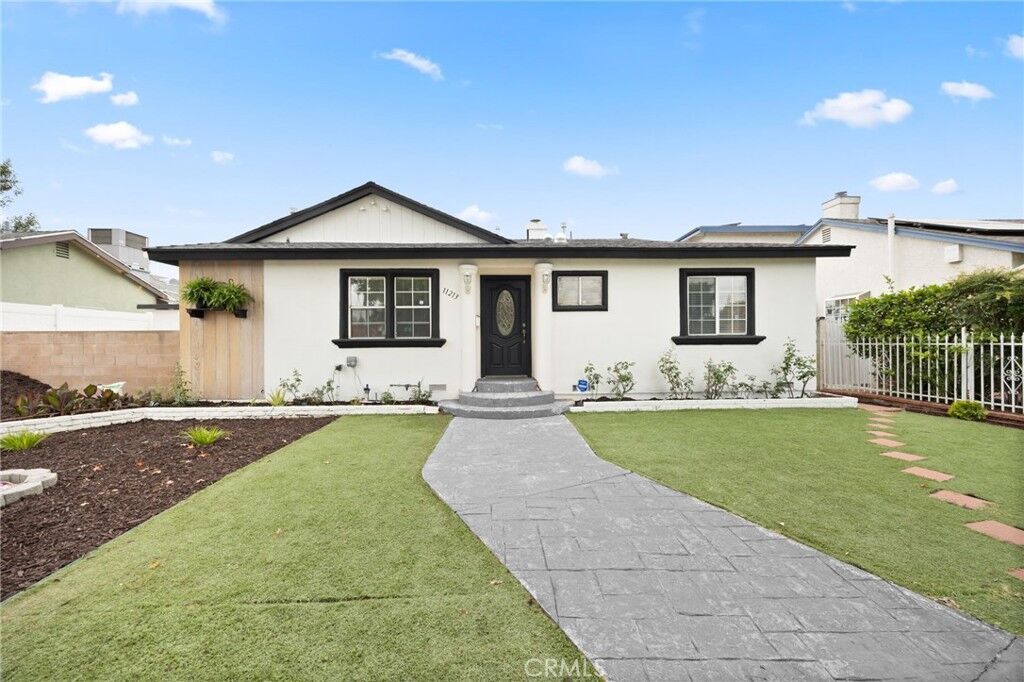 Property Photo:  11213 Haskell Avenue  CA 91344 