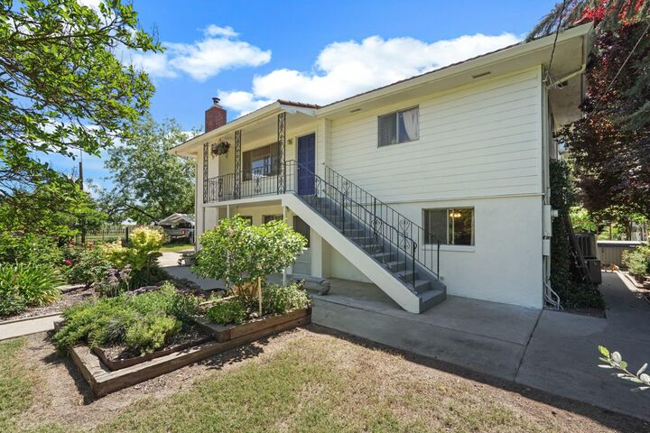 Property Photo: 10450 Walnut Grove Road CA 95686