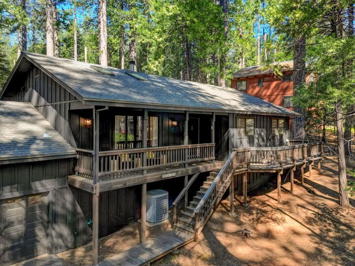 Property Photo: 1224 Shannon Way CA 95223