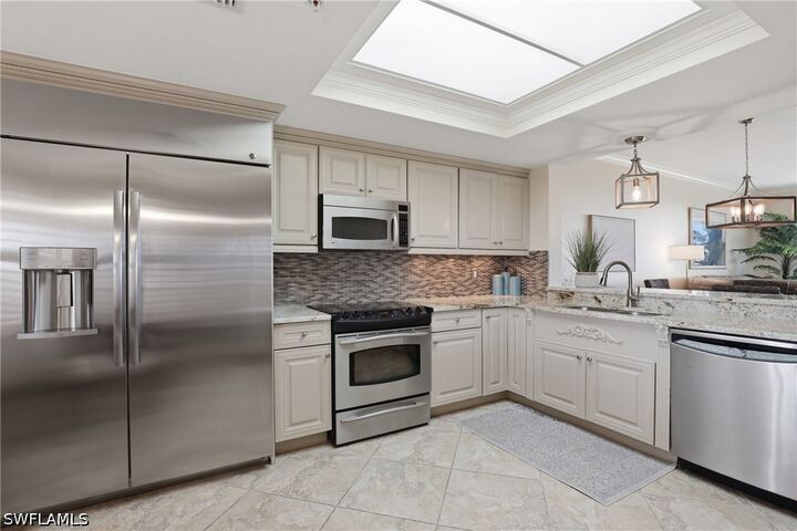 Property Photo:  260 Barefoot Beach Boulevard 304  FL 34134 