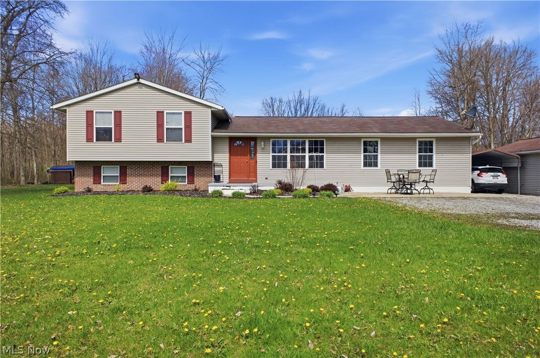 Property Photo:  2003 Mahoning Road  OH 44411 