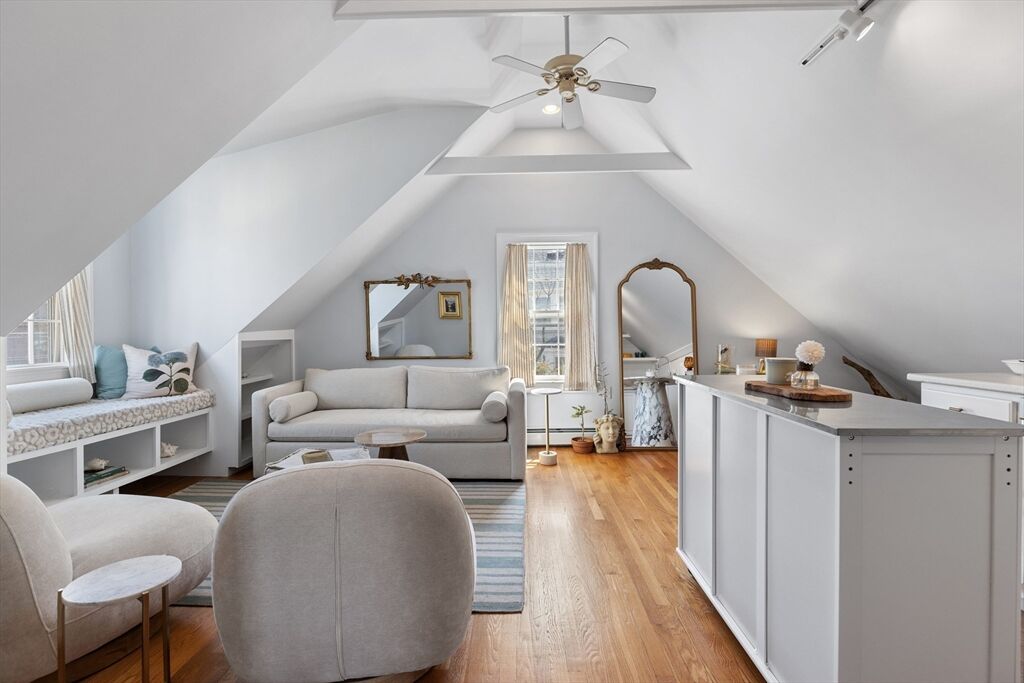 Property Photo:  3 Circle Street 3  MA 01945 