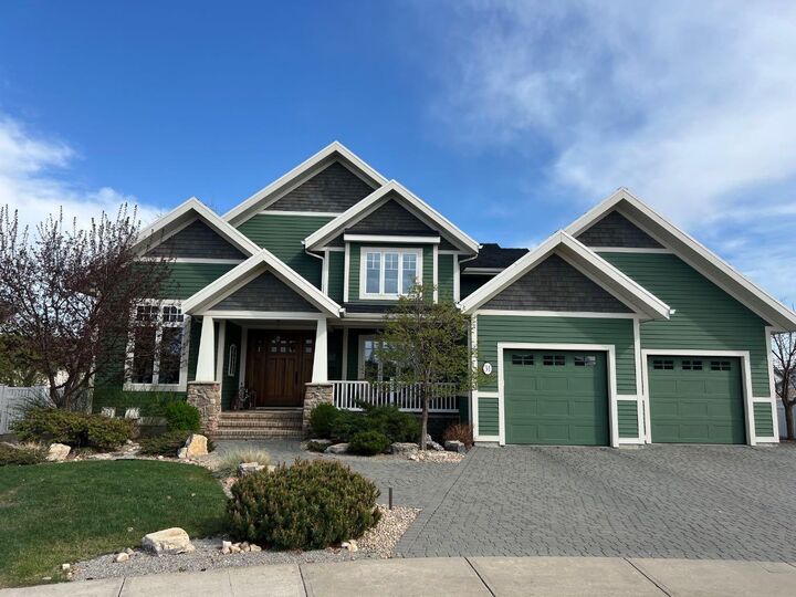 31 Ashley Close — photo 1