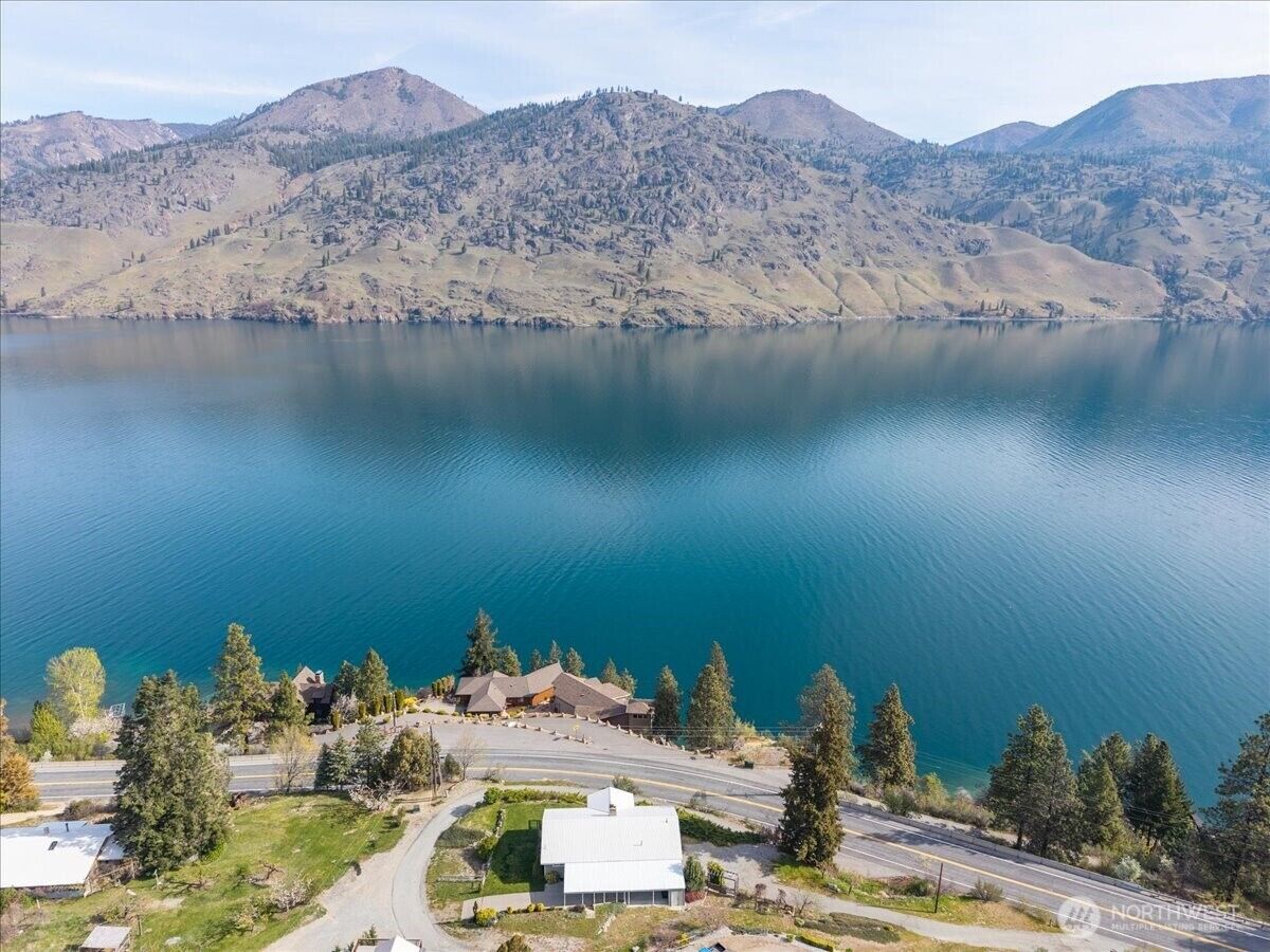 Property Photo:  104  Mirage Lane  WA 98816 