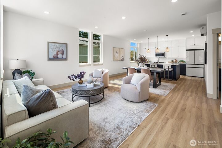 Property Photo: 2931 39th Avenue SW WA 98116