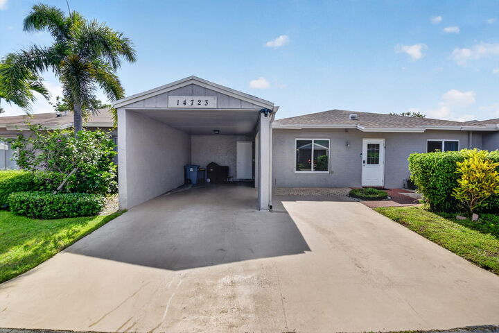 Property Photo:  14723 Wildflower Lane  FL 33446 