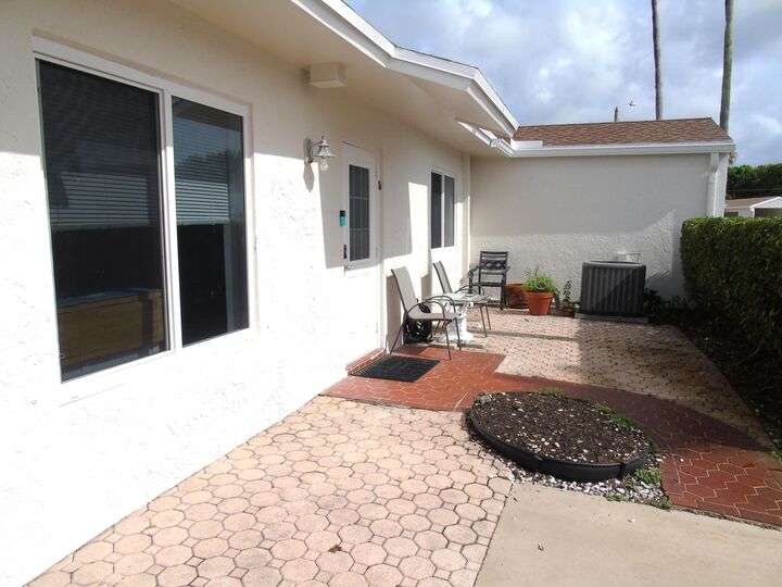 Property Photo:  14723 Wildflower Lane  FL 33446 