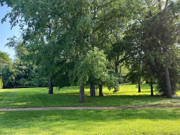 Property Photo:  640 Covington Grove Boulevard  KY 42104 