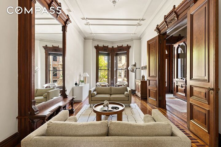 Property Photo:  194 Berkeley Place  NY 11217 