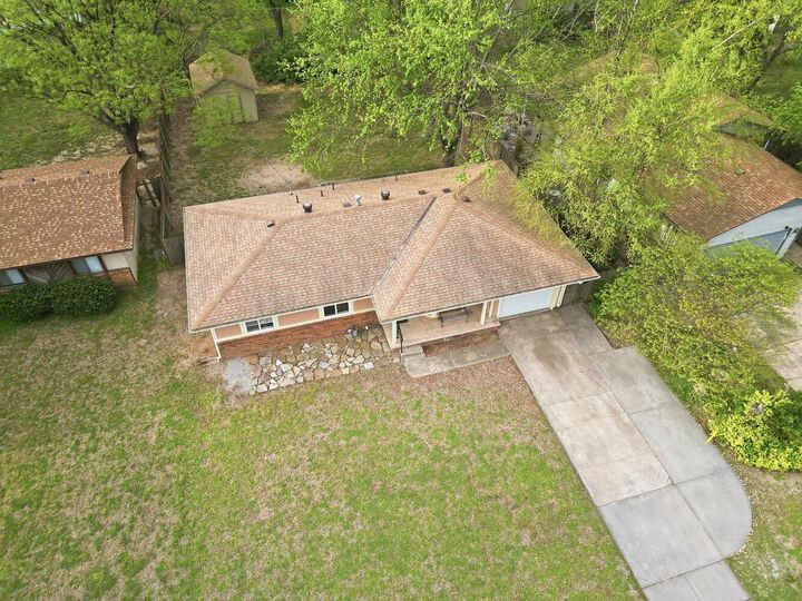 Property Photo:  5103 W 11th St N  KS 67212-1933 