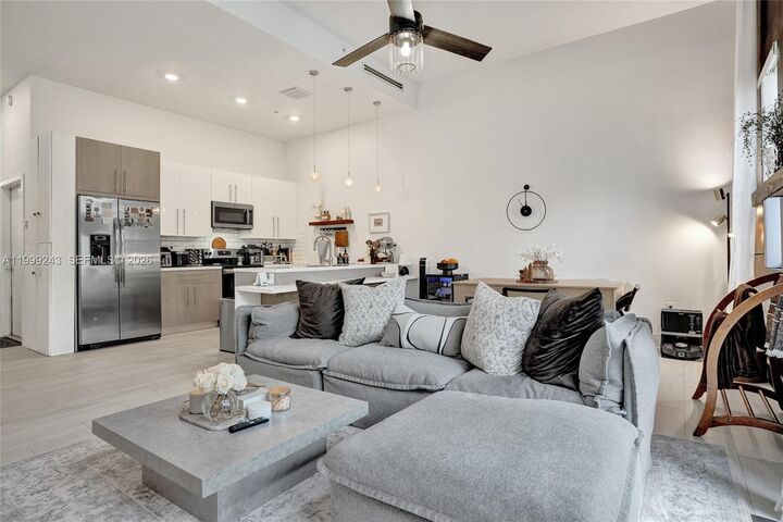 Property Photo:  4373 NW 9th St  FL 33317 