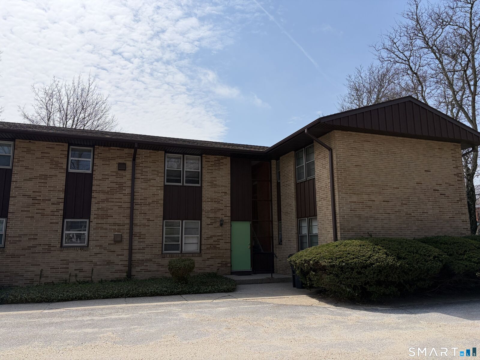 Property Photo:  888 Main Street  CT 06790 