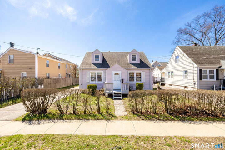 Property Photo: 1451 South Avenue CT 06614