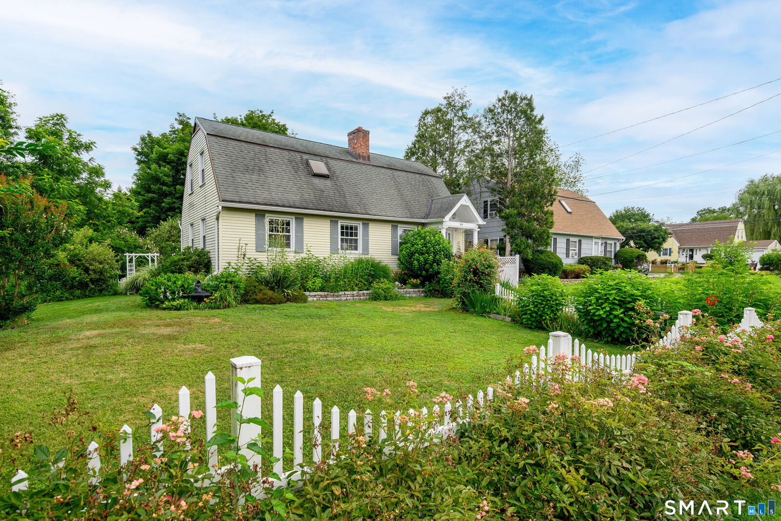 Property Photo:  20 Wild Horse Road  CT 06905 