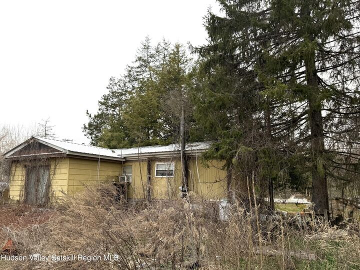 Property Photo:  127/129 N Washington  NY 12015 