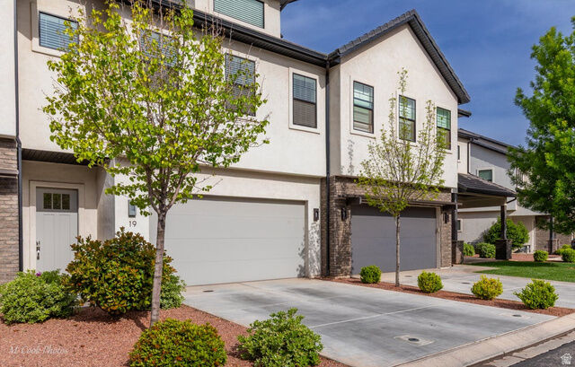 Property Photo: 2600 N Ocotillo Way 19 UT 84765