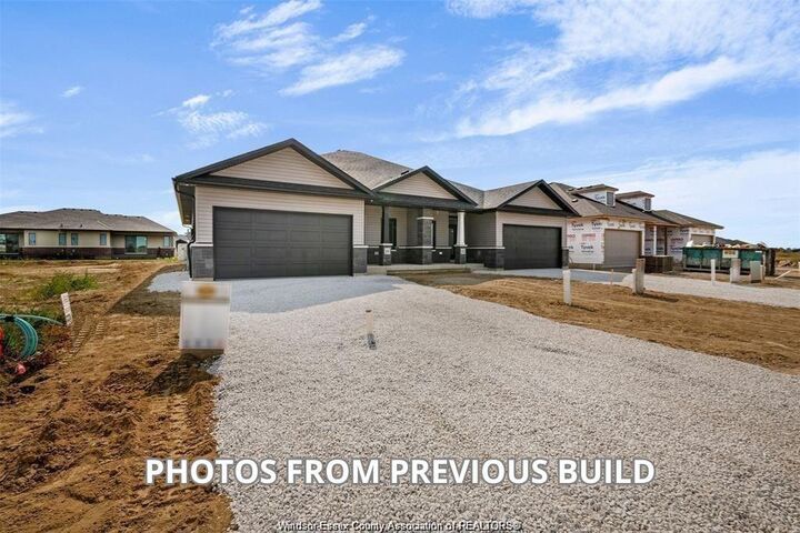 Property Photo: 105 Brighton Place ON N7L 0G7