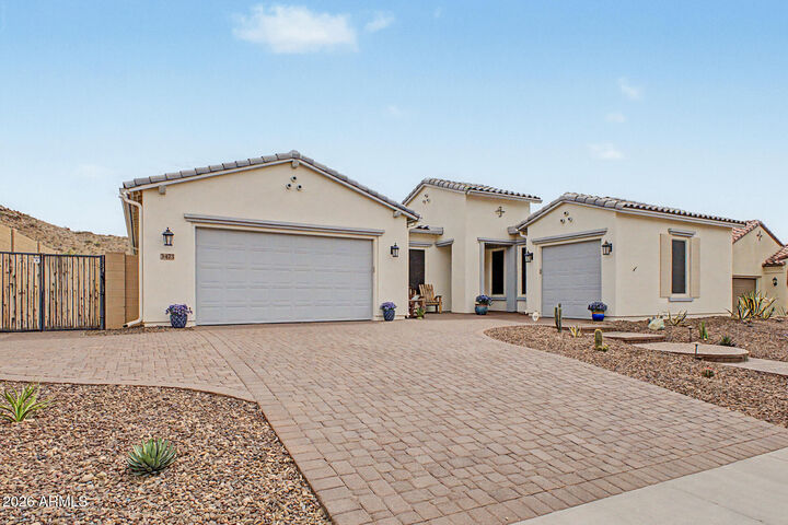 Property Photo:  3473 W Mountain Vista Drive  AZ 85045 