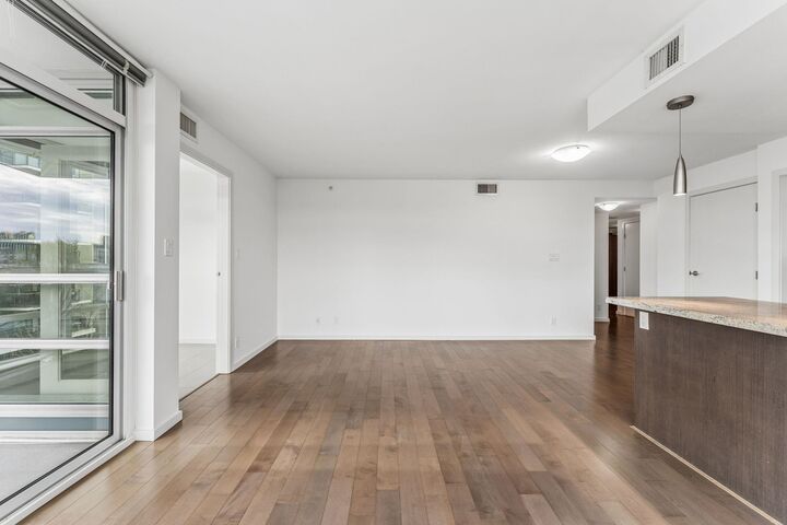 Property Photo:  89 W 2nd Avenue 503  BC V5Y 0G9 