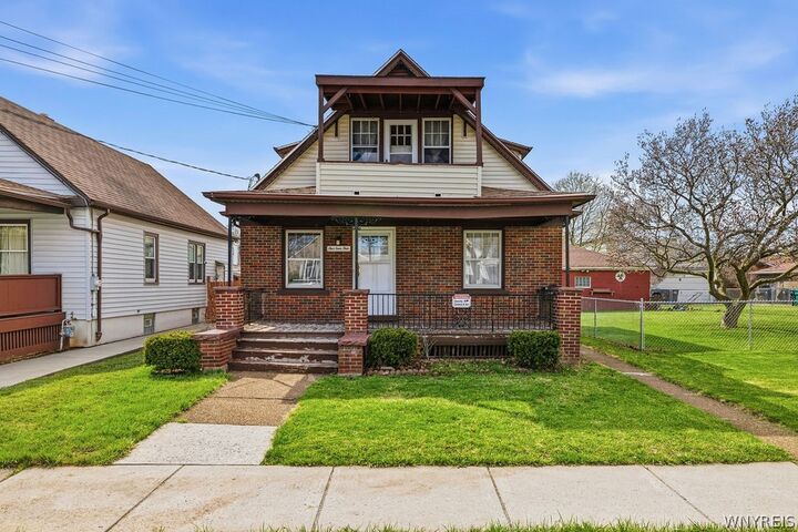 Property Photo:  474 22nd Street  NY 14303 