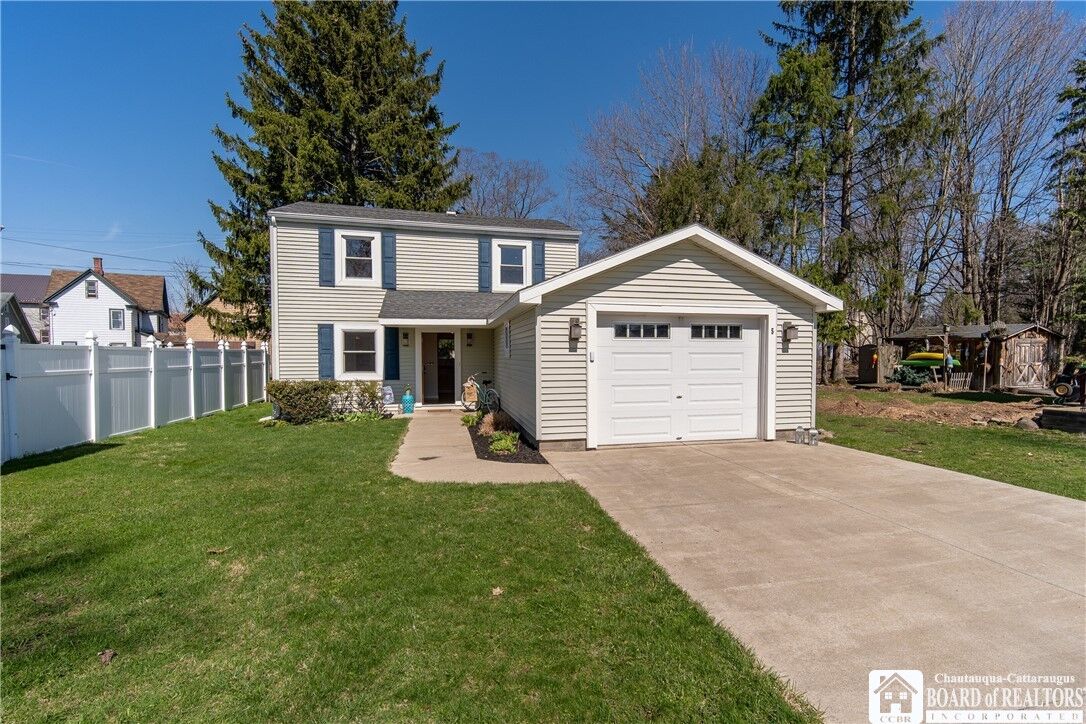 Property Photo: 5 Sunnyside Avenue NY 14712