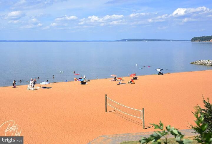 Property Photo:  104 Main Street  MD 21610 