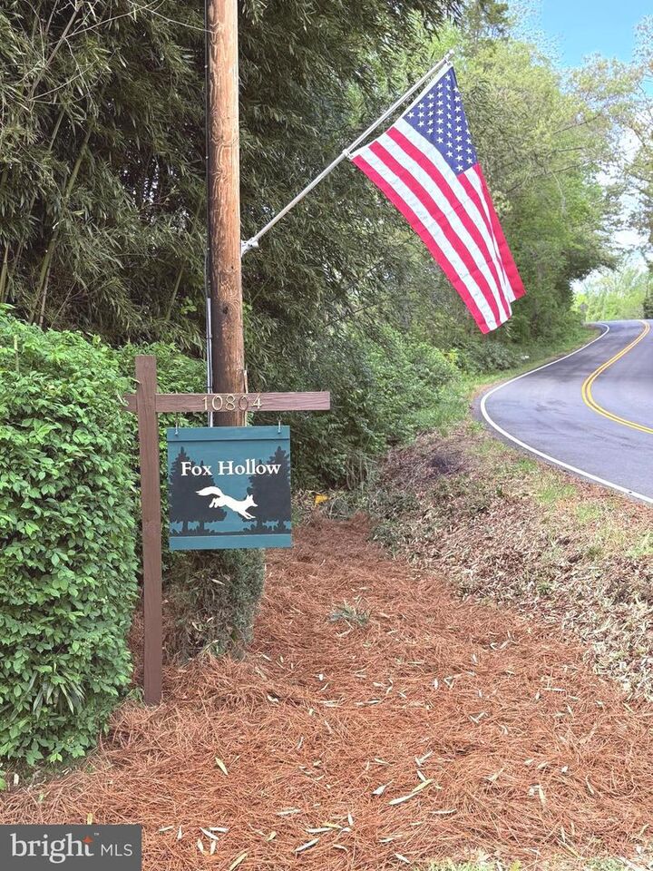 Property Photo:  10804 Lake Jackson Drive  VA 20111 