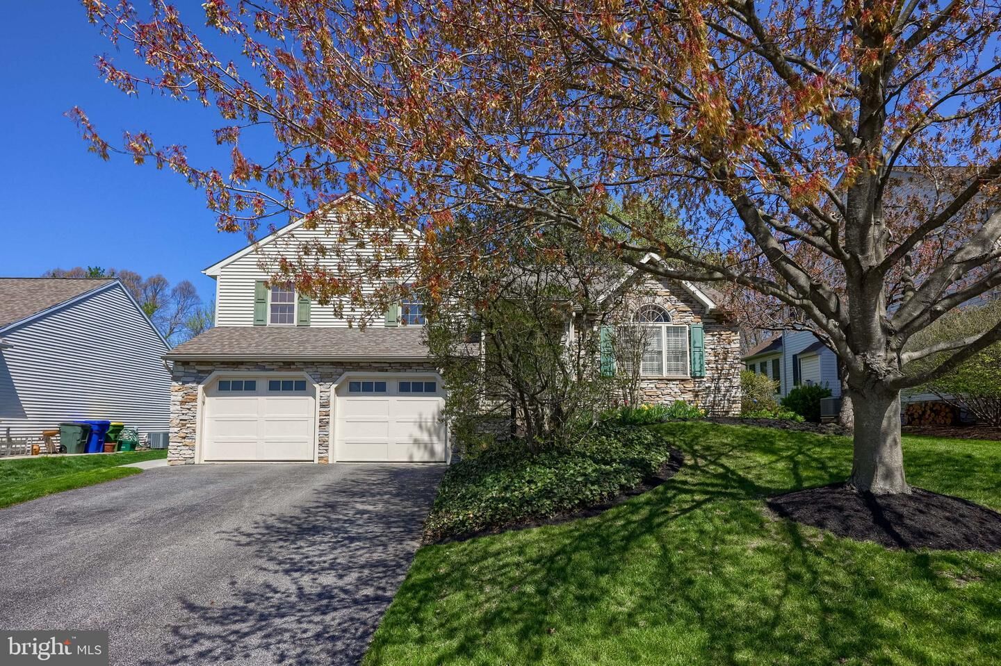 Property Photo: 105 Plumeria Place PA 17602