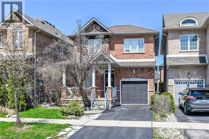 Property Photo: 33 Panorama Way ON L8E 6C6
