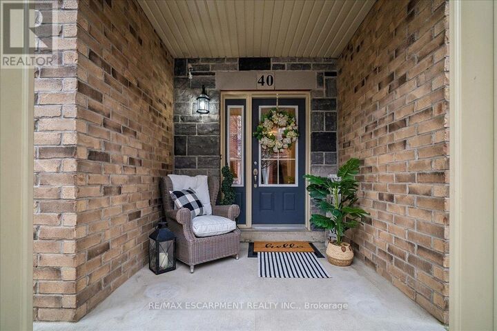 Property Photo: 181 Plains Road West #40 ON L7T 0B1