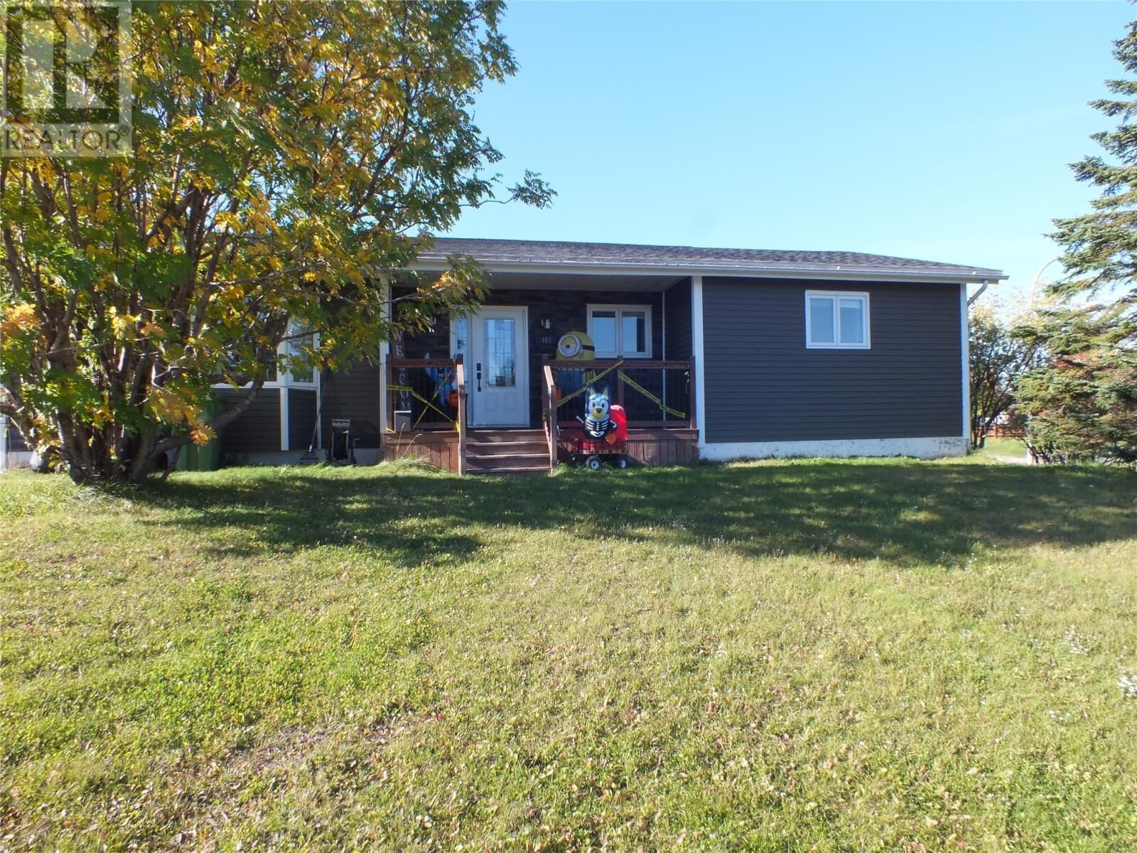 Property Photo: 401 Lakeside Drive NL A2V 1B7
