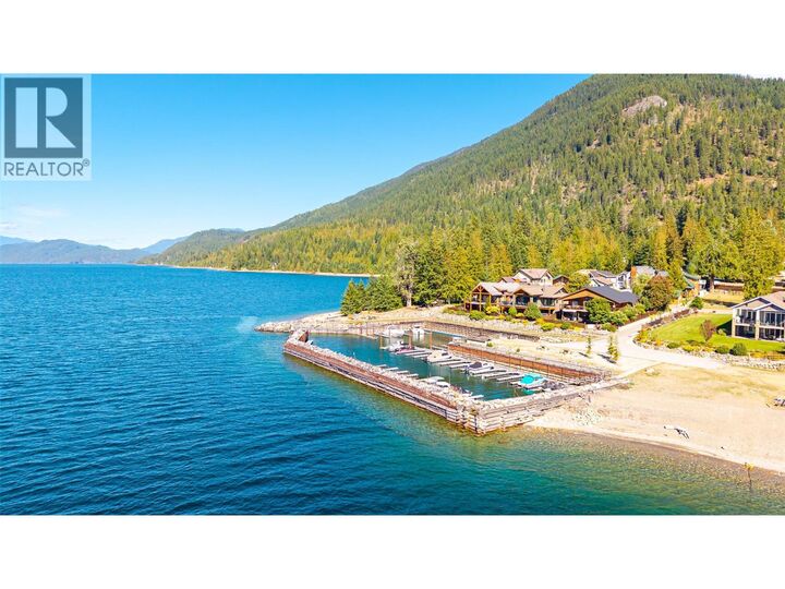 Photo de la propriété:  13501 Lakeshore Drive L  BC V0B 1A1 