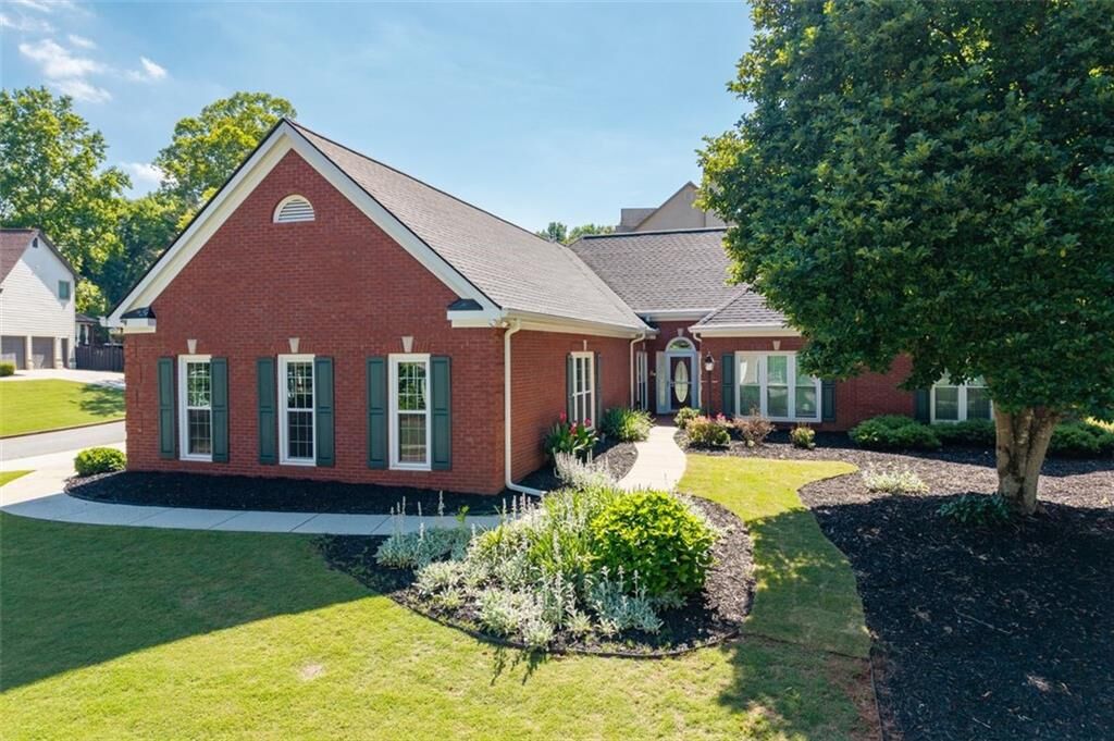 Property Photo: 5355 Flowering Dogwood Court GA 30127
