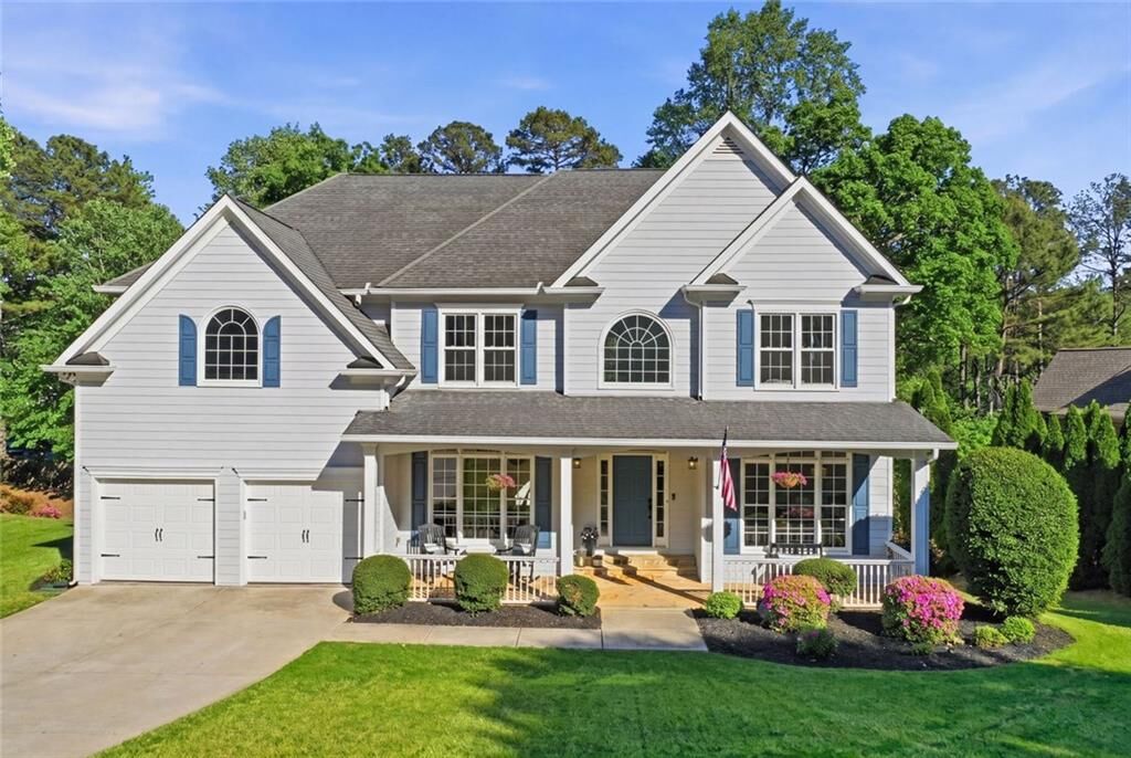Property Photo: 3855 Mantle Ridge GA 30041
