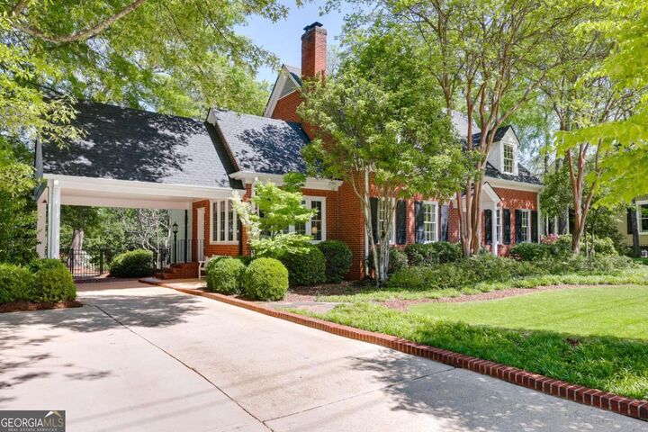 Property Photo:  236 Henderson Avenue  GA 30605 