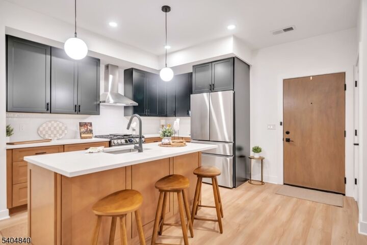 Property Photo:  20 Encampment Ct  U 211  NJ 07045 