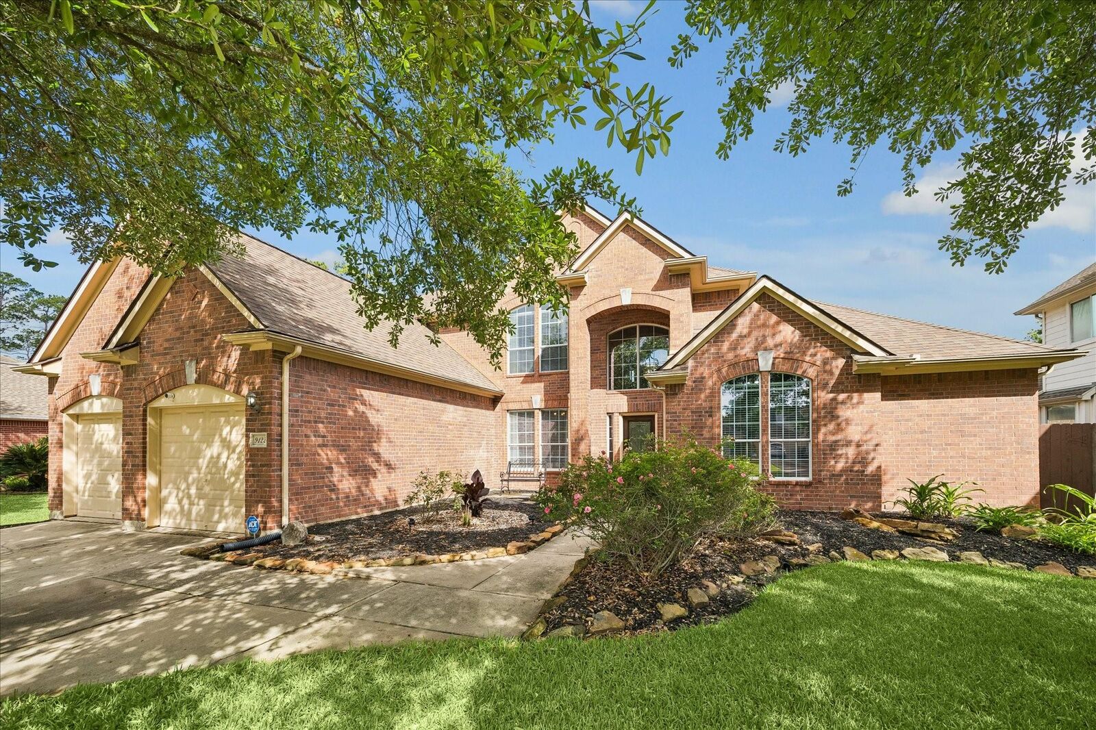 Property Photo:  9122 Memorial Valley Drive  TX 77379 