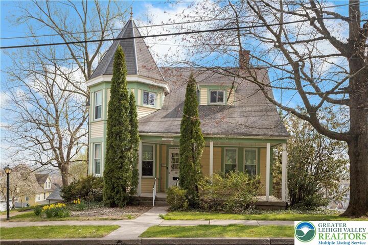 Property Photo: 325 W Center Street PA 18064